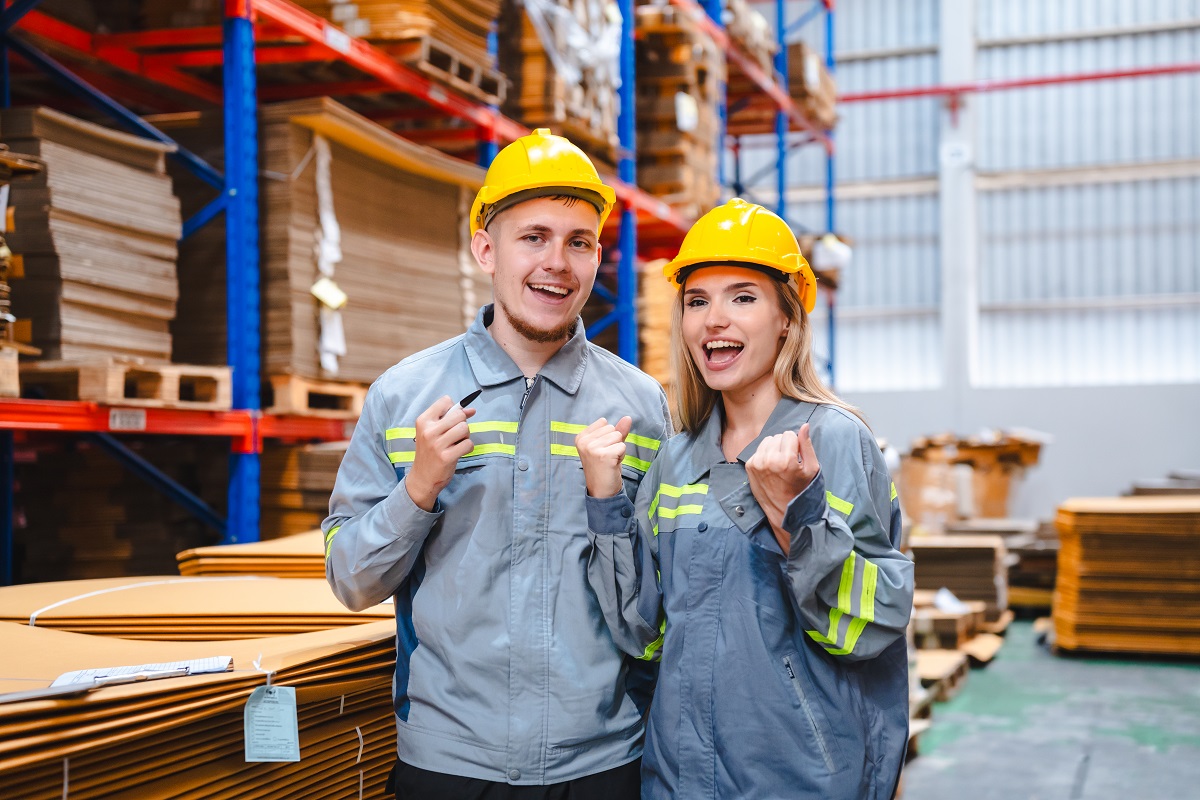 cross-docking - dlaczego warto korzystać z magazynów przeładunkowych?