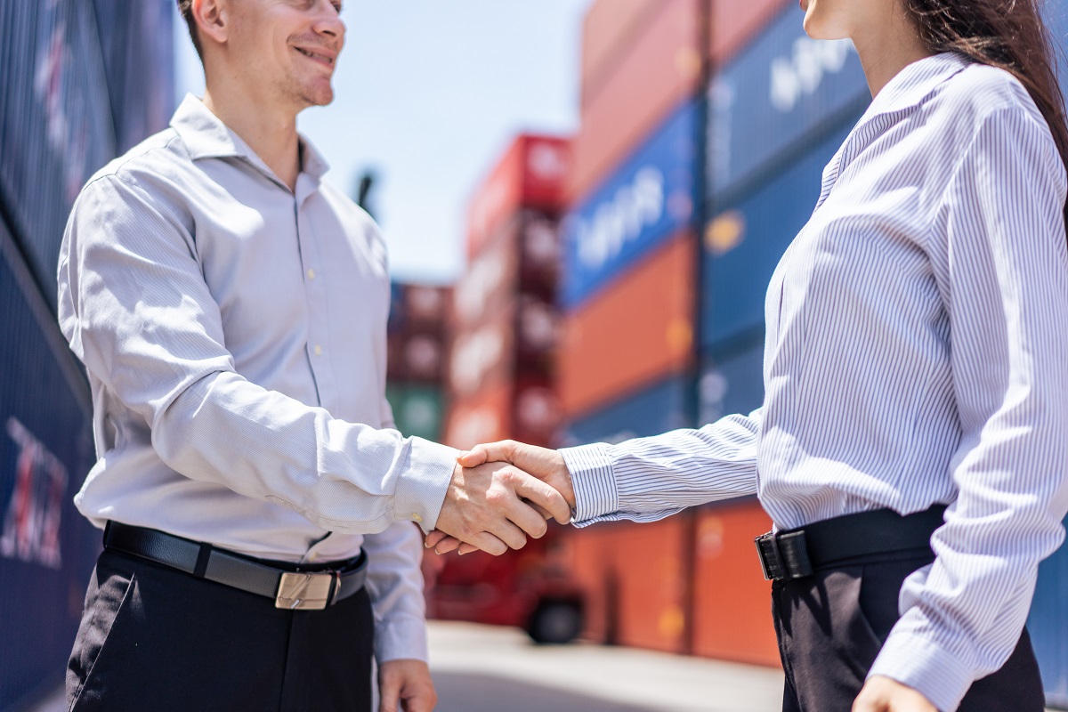 transport dedykowany - co to takiego i kiedy może się przydać?